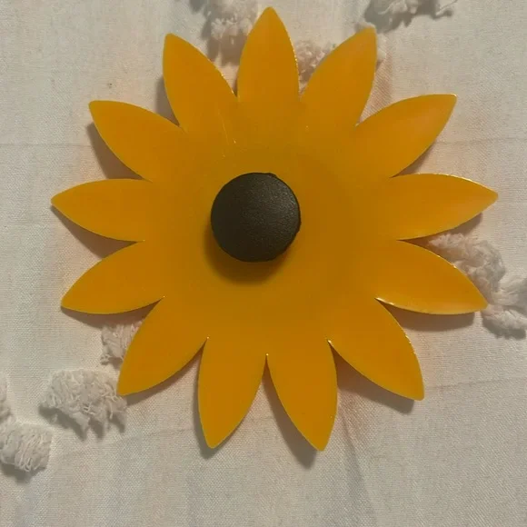 New Bogg Bag bit charm Black eyed Susan, sunflower flower - Picture 2 of 2